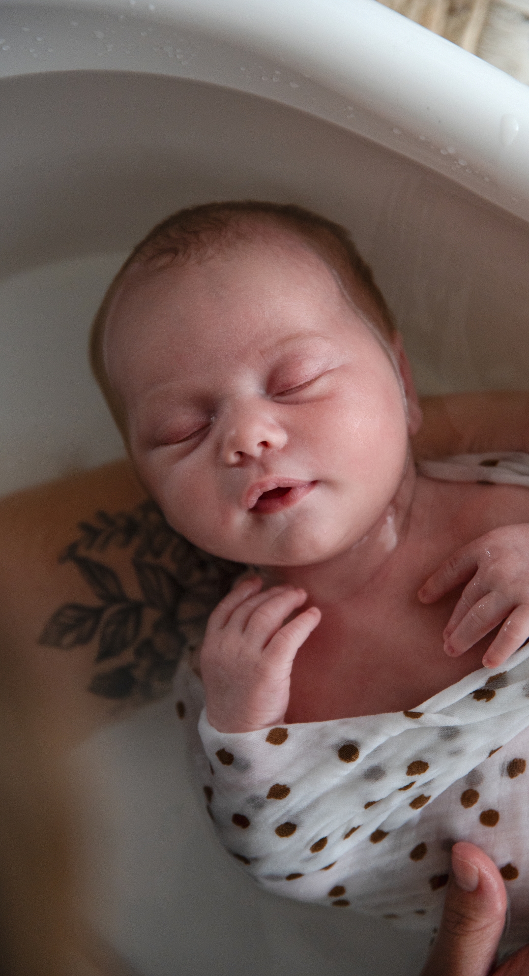 bain envelopp&eacute;, naissance, photographe, bouzonville, grand est, luxembourg, metz, thionville